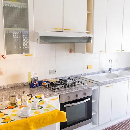 Apartamento Charming In Velina, 90 M², Mountain View Castelnuovo Cilento